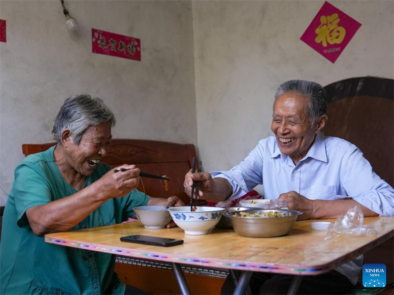 Habari picha: Maisha ya mwalimu kujitolea kwenye elimu katika Kijiji cha Shenyang, China