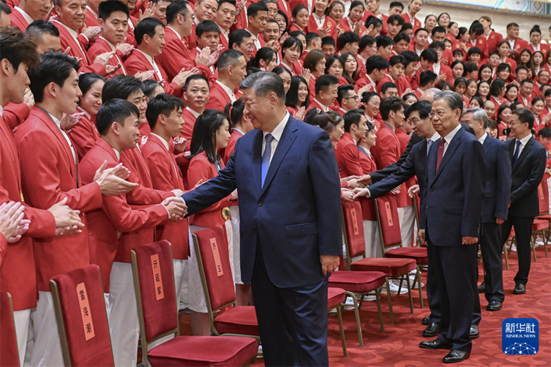 Rais Xi akutana na Ujumbe wa Wachezaji wa China wa Michezo ya 33 ya Olimpiki ya Majira ya Joto