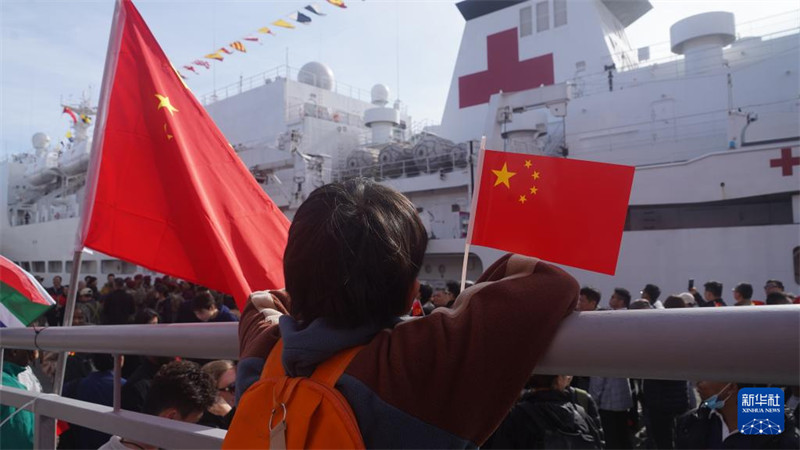Meli ya Hospitali ya jeshi la Majini la China “Peace Ark” yawasili Afrika Kusini kwa mara ya kwanza