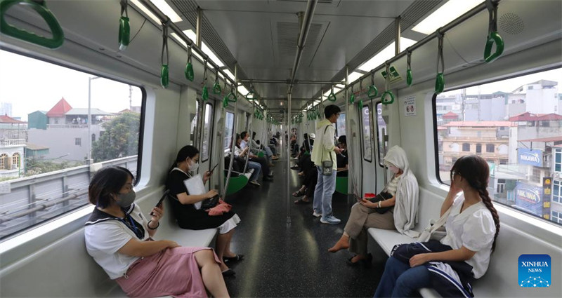 Mwonekano wa reli iliyojengwa na China mjini Hanoi, Vietnam
