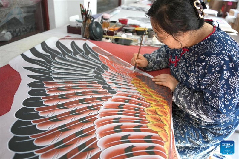 Sekta ya utengenezaji tiara yastawi katika Mji wa Weifang, Shandong, Mashariki mwa China