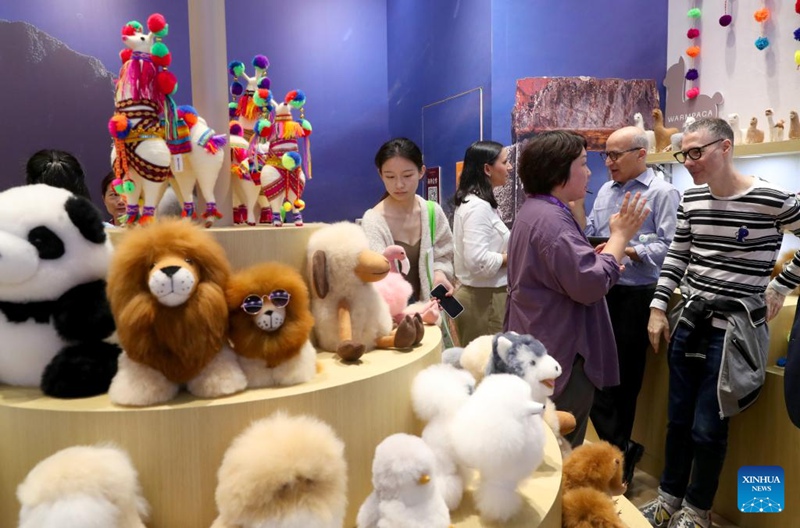 Maonyesho ya Midoli ya China Mwaka 2024 yaanza Shanghai