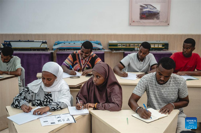 Chuo cha Confucius nchini Djibouti chahimiza mafunzo ya Lugha ya Kichina na mawasiliano ya kiutamaduni