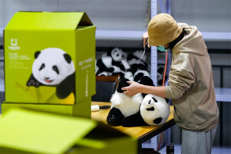 Midoli ya kibunifu ya China ya mnyama panda yapata umaarufu kote duniani