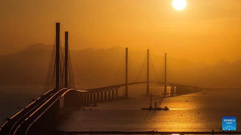 Mwonekano wa mitandao ya barabara katika Eneo la Ghuba Kuu ya Guangdong-Hong Kong-Macao, China