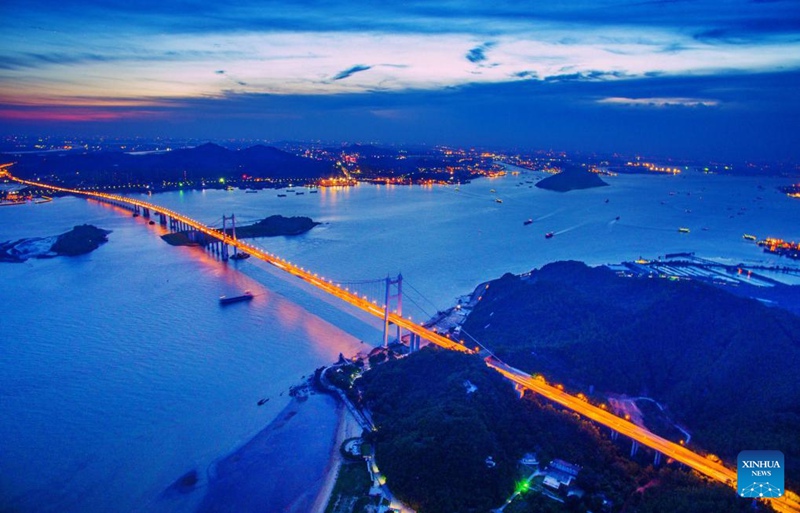 Mwonekano wa mitandao ya barabara katika Eneo la Ghuba Kuu ya Guangdong-Hong Kong-Macao, China