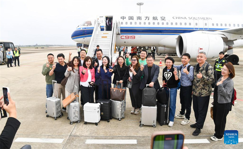 Ndege ya C919 yafanya safari ya kibiashara kwa mafanikio kwenye Njia ya Guangzhou-Haikou