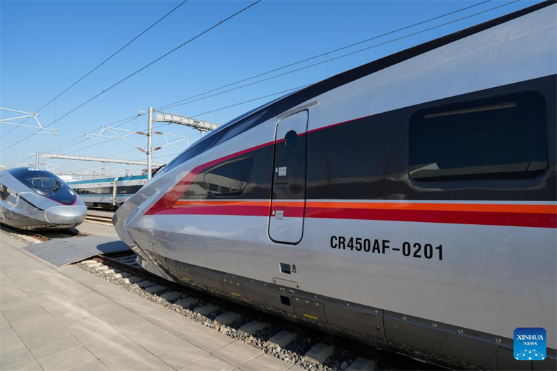 China yaonesha kwa mara ya kwanza mfano wa aina mpya za treni ya mwendo kasi zaidi duniani