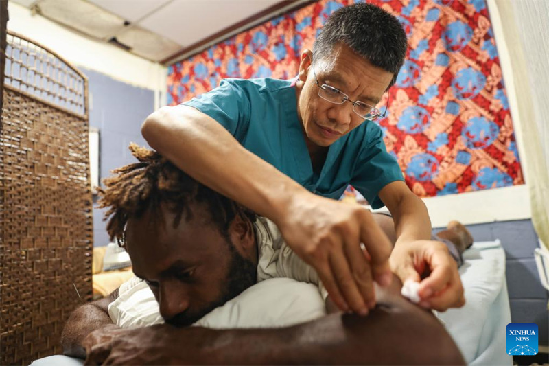 Madaktari wa China watoa huduma katika mstari wa mbele nchini Vanuatu