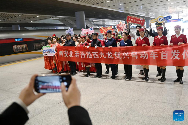 Njia mbili za moja kwa moja za reli ya mwendokasi zaunganisha Mikoa ya Shaanxi na Hubei ya China Bara na Hong Kong