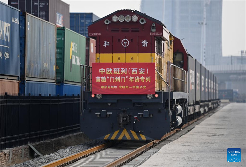 Treni ya kwanza ya mizigo ya China-Ulaya iliyobeba bidhaa kwa ajili ya Mwaka Mpya wa Jadi wa China yawasili Xi'an