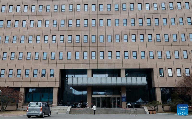 Picha hii ikionyesha mwonekano wa Jengo la Serikali la Gwacheon, ilipo Ofisi ya Uchunguzi wa Ufisadi kwa Maafisa wa Ngazi ya Juu (CIO), mjini Gwacheon, Korea Kusini, Januari 16, 2025. (Picha na Jun Hyosang/Xinhua)