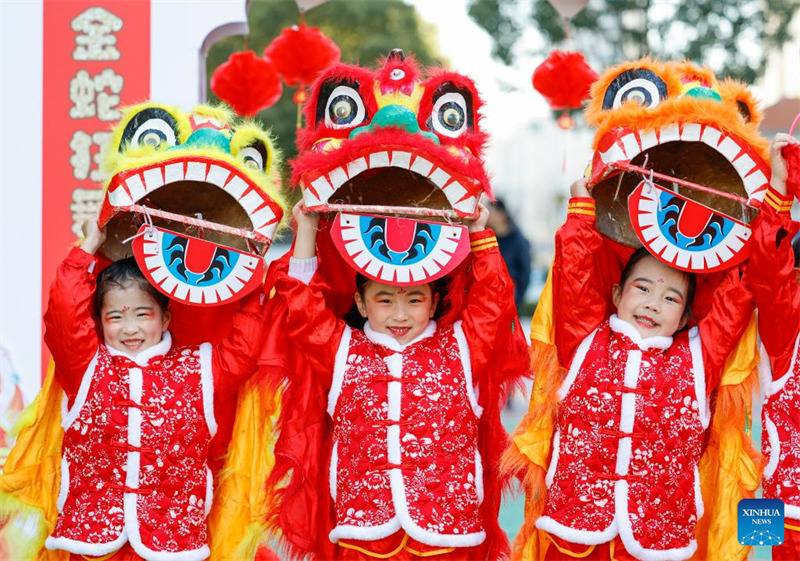 Shughuli mbalimbali zafanyika sehemu mbalimbali China kukaribisha Mwaka Mpya ujao wa Jadi wa China