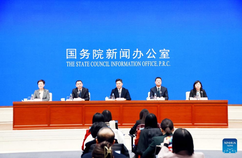 Ofisi ya Habari ya Baraza la Serikali la China ilifanya Mkutano na waandishi wa habari mjini Beijing kuhusu kuhakikisha utoaji wa bidhaa sokoni na uhimizaji wa matumizi ya manunuzi wakati wa Sikukuu ya Mwaka Mpya wa Jadi wa China  Januari 24, 2025. (Xinhua/Pan Xu)