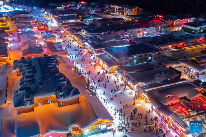 Barabara ya Yaxue yawapa watalii haiba ya mazingira ya asili na mvuto wa kitamaduni mkoani Heilongjiang, China