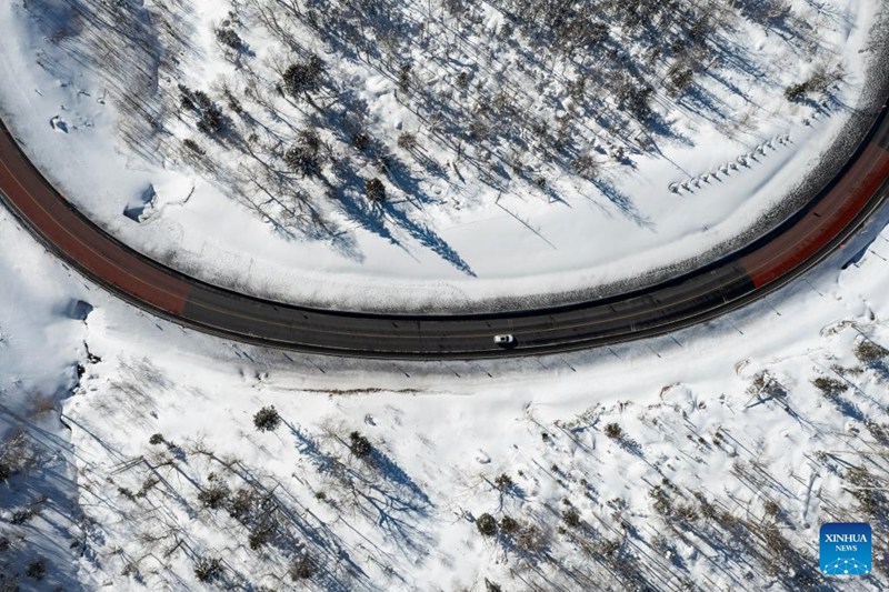 Barabara ya Yaxue yawapa watalii haiba ya mazingira ya asili na mvuto wa kitamaduni mkoani Heilongjiang, China