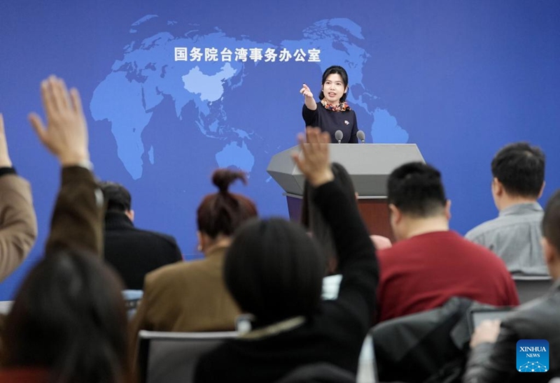 Zhu Fenglian, msemaji wa Ofisi ya  Mambo ya Taiwan ya Baraza la Serikali la China akisema kwenye mkutano na waandishi wa habari mjini Beijing, Februari 12, 2025. (Xinhua/Chen Yehua)
