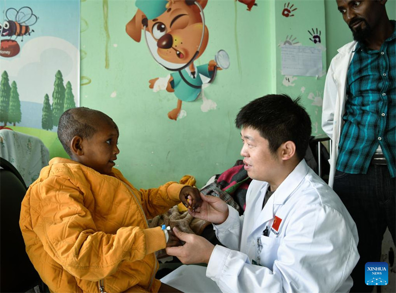 Timu ya madaktari ya China yatoa huduma za matibabu na mafunzo nchini Ethiopia