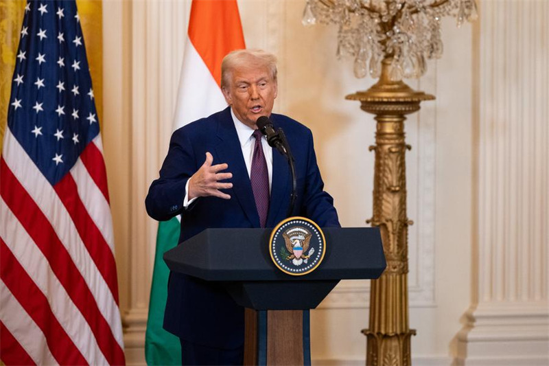 Rais wa Marekani Donald Trump akihudhuria mkutano na waandishi wa habari katika Ikulu ya White House mjini Washington D.C., Marekani, Februari 13, 2025. (Xinhua/Hu Yousong)