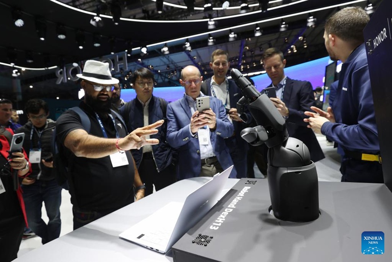 Kongamano la Mawasiliano ya Simu za Mkononi Duniani Mwaka 2025 laanza likijikita katika AI na 5G