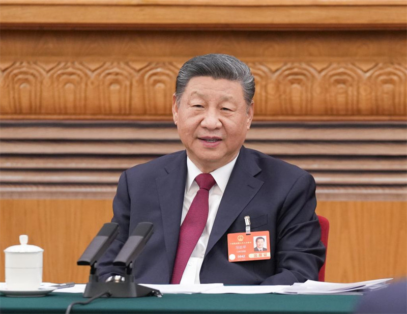 Rais Xi Jinping wa China, ambaye pia ni katibu mkuu wa Kamati Kuu ya Chama cha Kikomunisti cha China (CPC) na mwenyekiti wa Kamati Kuu ya Kijeshi ya China (CMC), akishiriki katika kikao cha mashauriano na majadiliano na wajumbe kutoka Mkoa wa Jiangsu kwenye mkutano wa tatu wa Bunge la 14 la Umma la China unaofanyika Beijing, mji mkuu wa China, Machi 5, 2025. (Picha na Zhan Zheng/Xinhua)