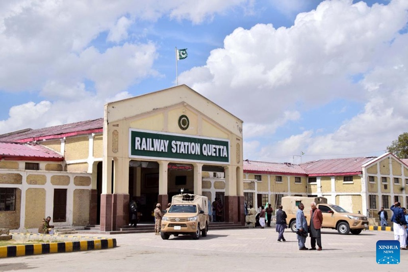 Abiria 21, wanajeshi 4 na magaidi 33 wauawa katika shambulizi la treni nchini Pakistan