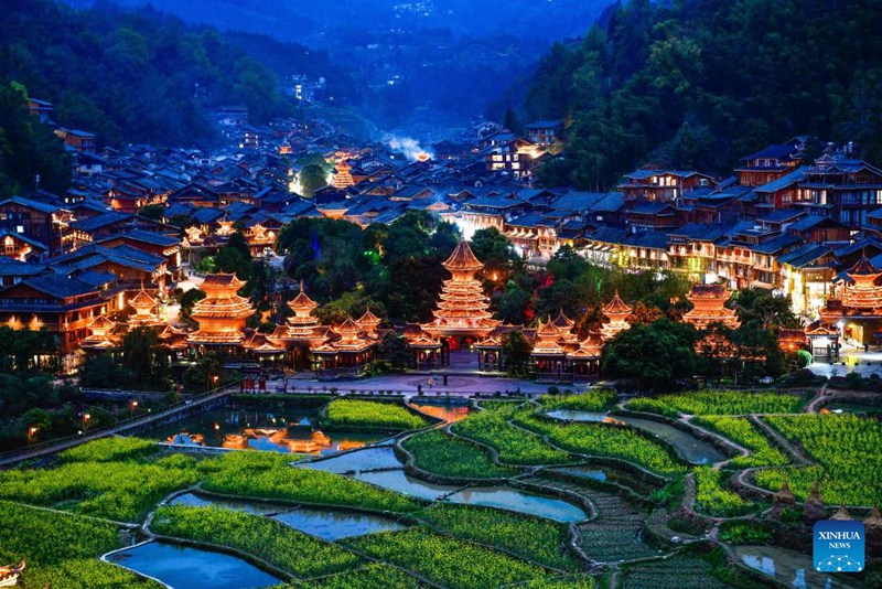 Maandhari ya Kijiji cha Kabila la Wadong cha Zhaoxing mkoani Guizhou, China