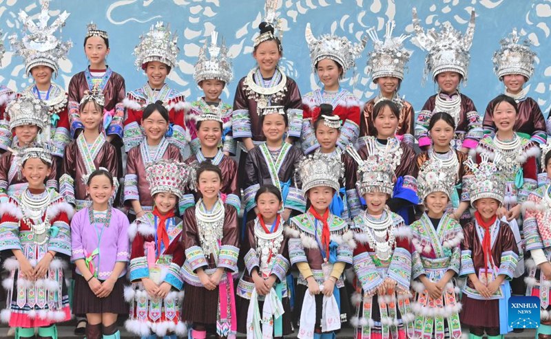 Sherehe yafanyika kabla ya Sikukuu ya Sanyuesan kwenye shule ya msingi mkoani Guangxi, China