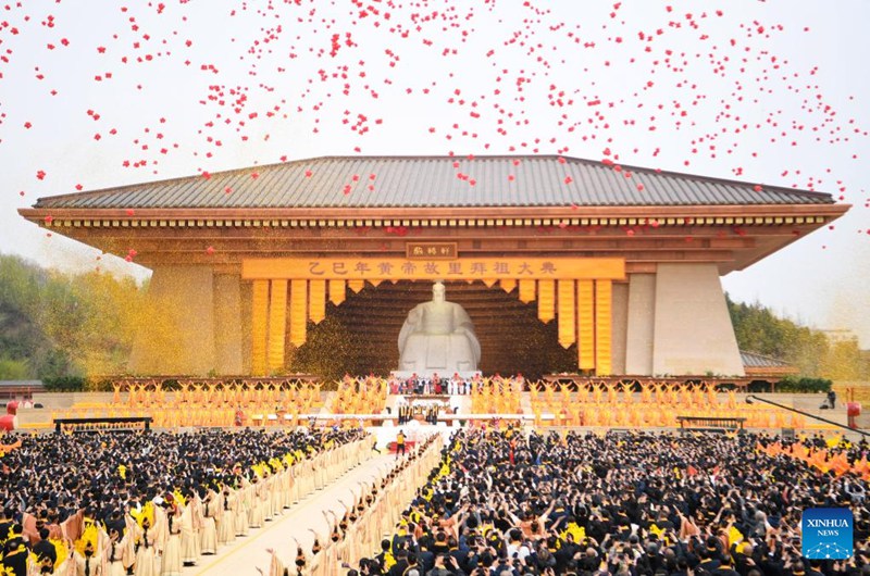 Hafla ya kumtambika babu shujaa Huangdi yafanyika kwa shangwe mkoani Henan, China