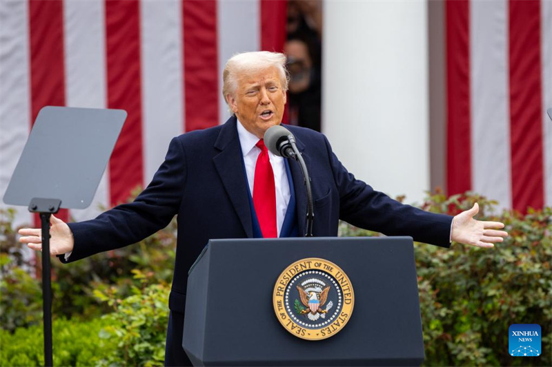 Trump atia saini amri tendaji juu ya 