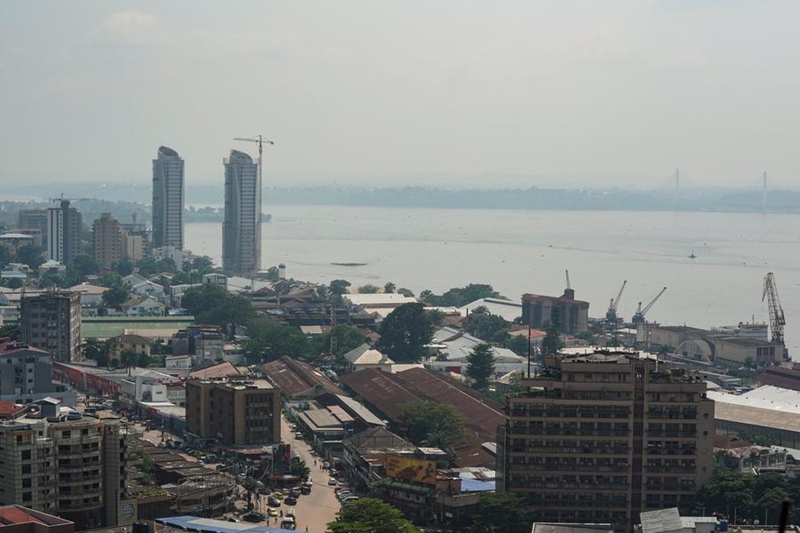 Picha hii iliyopigwa Mei 11, 2023 ikionyesha mwonekano wa Kinshasha, Mji Mkuu wa Jamhuri ya Kidemokraia ya Kongo. (Xinhua/Han Xu)
