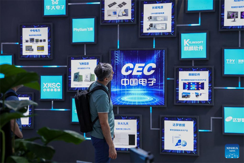 Maonyesho ya 13 ya Teknolojia ya Upashanaji Habari ya China yaanza mjini Shenzhen
