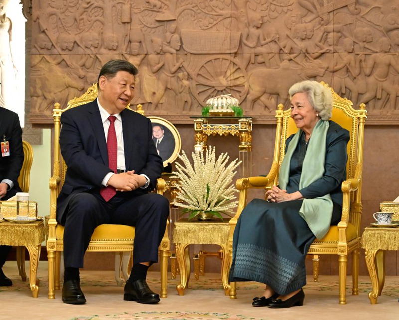 Rais Xi amsifu Mama Malkia Monineath kama mhimizaji wa urafiki kati ya China na Cambodia
