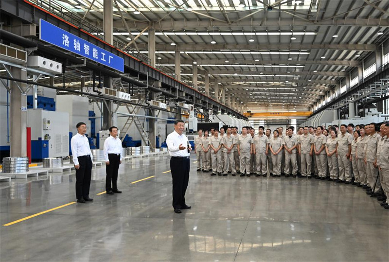 Rais Xi Jinping akagua mji wa Luoyang wa katikati mwa China