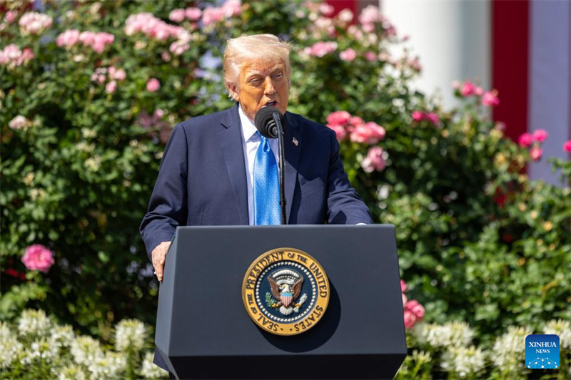 Trump asema mazungumzo ya simu na Putin 