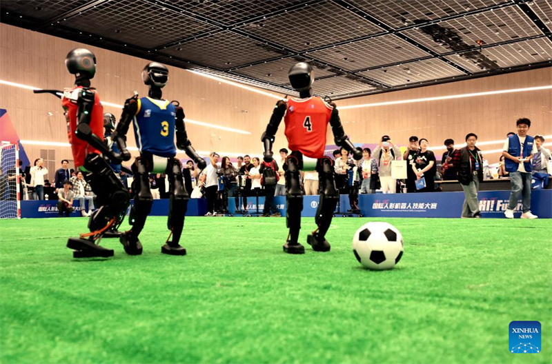 Mashindano ya Kimataifa ya Ustadi wa Roboti yenye Umbo la Binadamu yafanyika mjini Shanghai, China