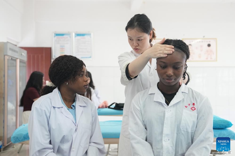 Mwanafunzi wa Nigeria atafuta utimizaji wa ndoto za udaktari nchini China