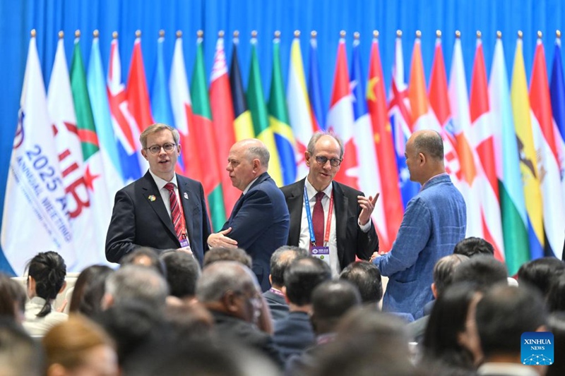 Mkutano wa 10 wa Mwaka wa AIIB yafunguliwa Beijing