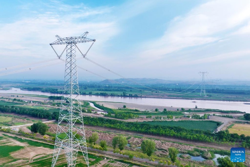 Mradi wa kusafirisha umeme wa moja kwa moja wa nguvu kubwa ya ±800 kV waanza kazi Ningxia-Hunan, China