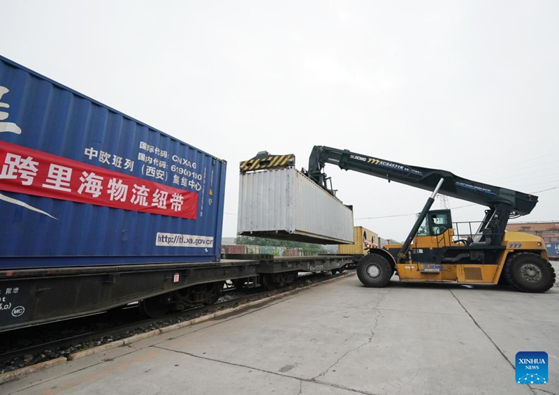 Beijing yazindua treni ya kwanza ya mizigo kati ya China na Ulaya kuvuka Bahari ya Caspian