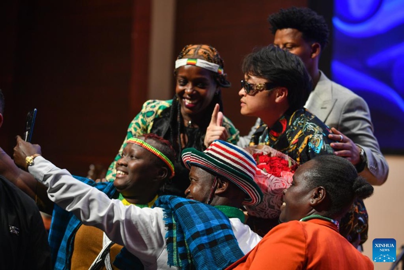 Wasanii wa Mongolia ya Ndani wawasilisha nyimbo na ngoma za Kichina nchini Ethiopia