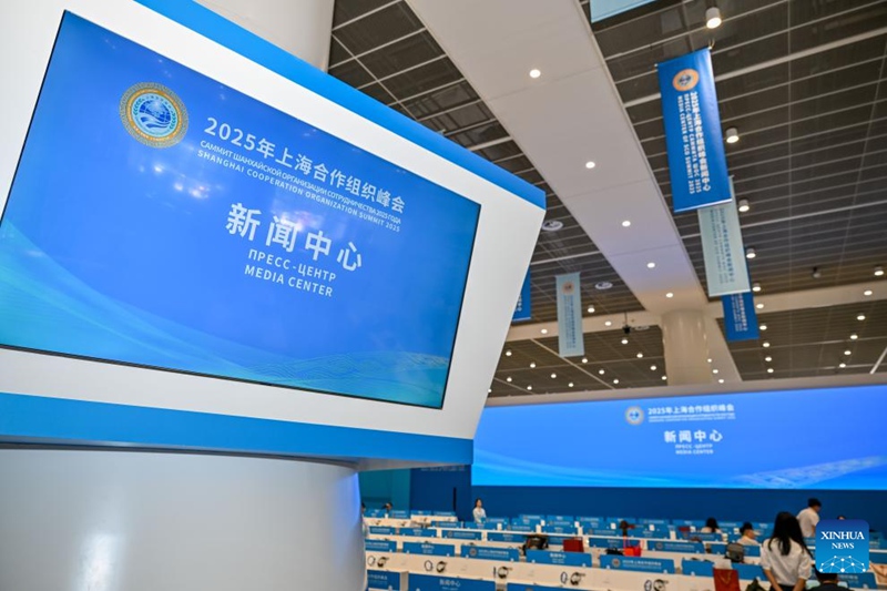 Picha iliyopigwa Agosti 28, 2025 inaonyesha kituo cha vyombo vya habari kwa ajili ya Mkutano ujao wa 2025 wa Jumuiya ya Ushirikiano ya Shanghai (SCO) mjini Tianjin, China. Kituo hicho kilifunguliwa Alhamisi. (Xinhua/Sun Fanyue)
