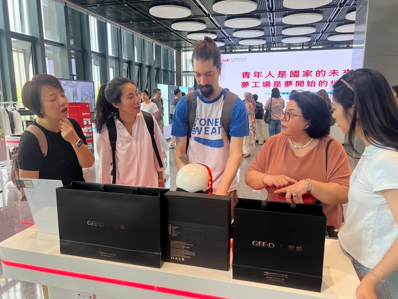 Kituo cha Uvumbuzi na Ujasiriamali cha Vijana cha Qianhai Shenzhen-Hong Kong chawa chachu ya maendeleo bora ya hali ya juu duniani