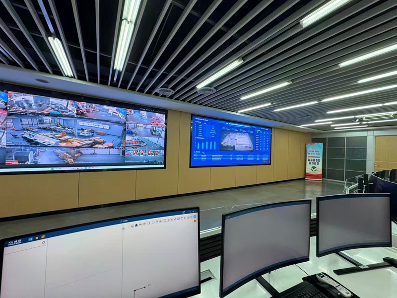 Kituo cha Usimamizi wa Uchukuzi Bidhaa za Biashara ya Kuvuka Mpaka cha Shenzhen, China: 