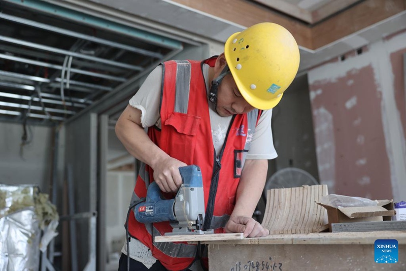 Wafanyakazi Wachina wasaidia kujenga alama mpya ya Misri