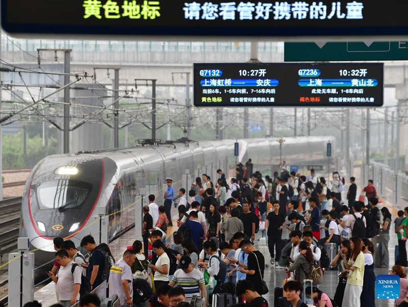China yarekodi safari za abiria za mara bilioni 2.4 za kuvuka mikoa katika kipindi cha kilele cha usafiri