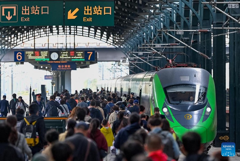 China yarekodi safari za abiria za mara bilioni 2.4 za kuvuka mikoa katika kipindi cha kilele cha usafiri