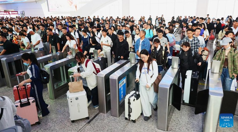 China yarekodi safari za abiria za mara bilioni 2.4 za kuvuka mikoa katika kipindi cha kilele cha usafiri