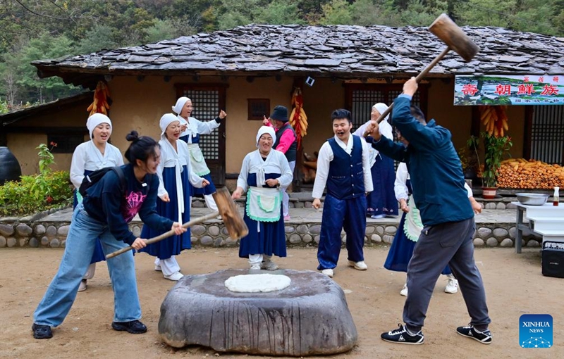 Barabara Kuu ya Kitaifa ya G331 ya China yaleta nguvu hai katika eneo la kando za barabara