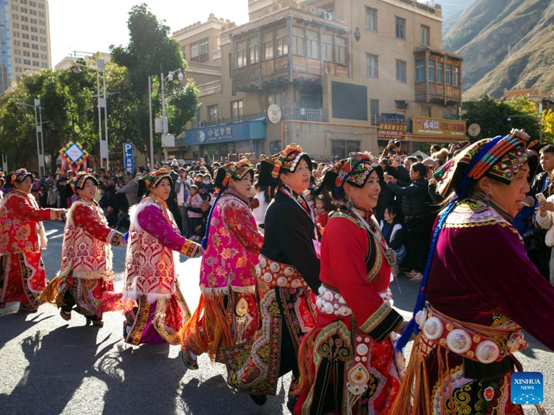 Sikukuu ya Mwaka Mpya wa Kabila la Waqiang yasherehekewa katika Mkoa wa Sichuan, Kusini-Magharibi mwa China